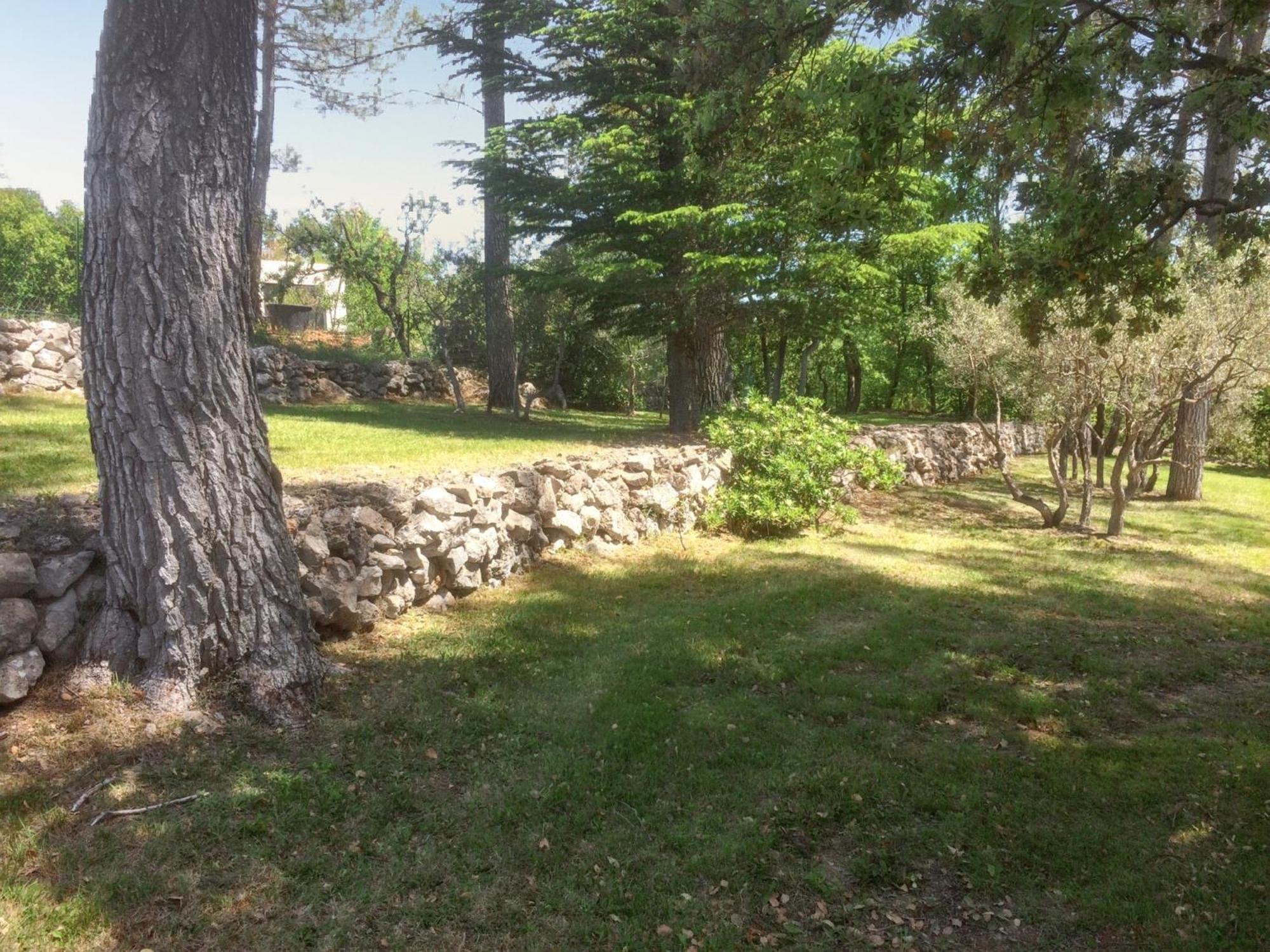 Villa Spacieuse Avec Piscine A Saint Maximin Εξωτερικό φωτογραφία